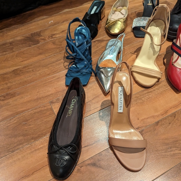 Size 6 shoes - Picture 3 of 16